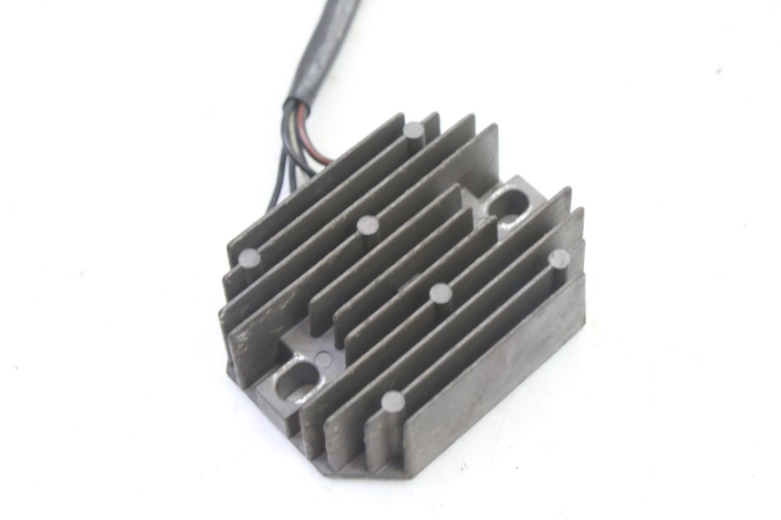 photo de REGULATOR SUZUKI GS GSE 500 (2001 - 2003)