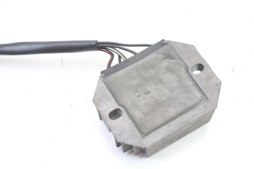 photo de REGULATOR SUZUKI GS GSE 500 (2001 - 2003)