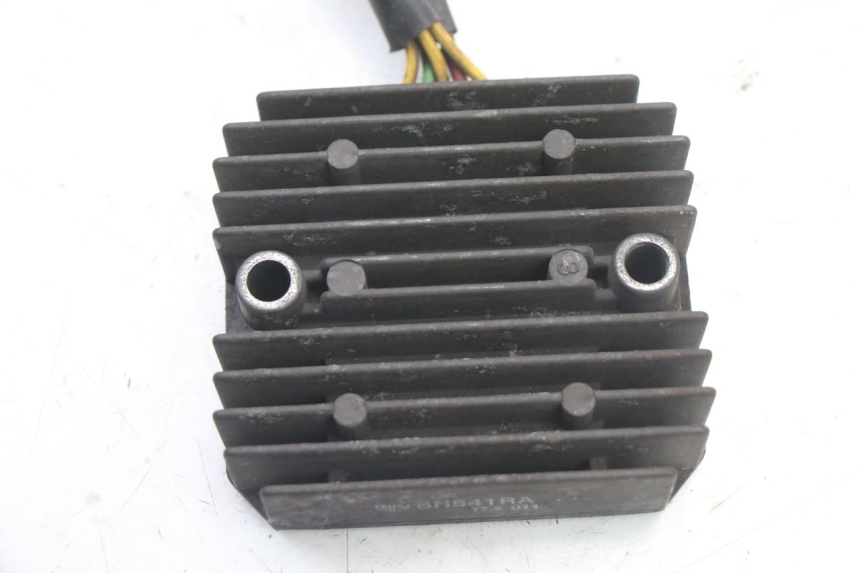 photo de CHARGING REGULATOR HONDA FES S-WING SWING ABS 125 (2007 - 2015)