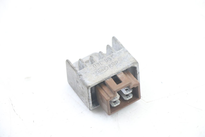 photo de CHARGING REGULATOR HONDA SCV LEAD 100 (2003 - 2007)