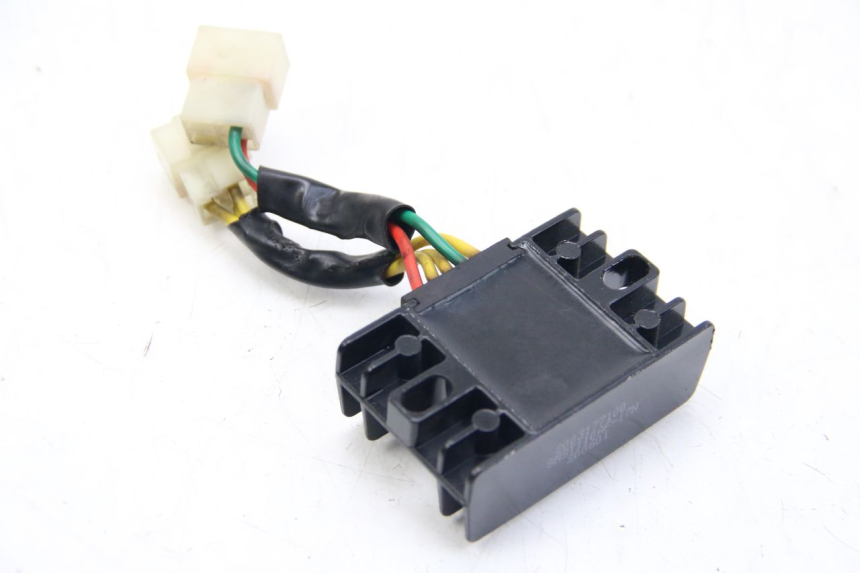 photo de CHARGING REGULATOR PEUGEOT KISBEE 2T 50 (2018 - 2022)