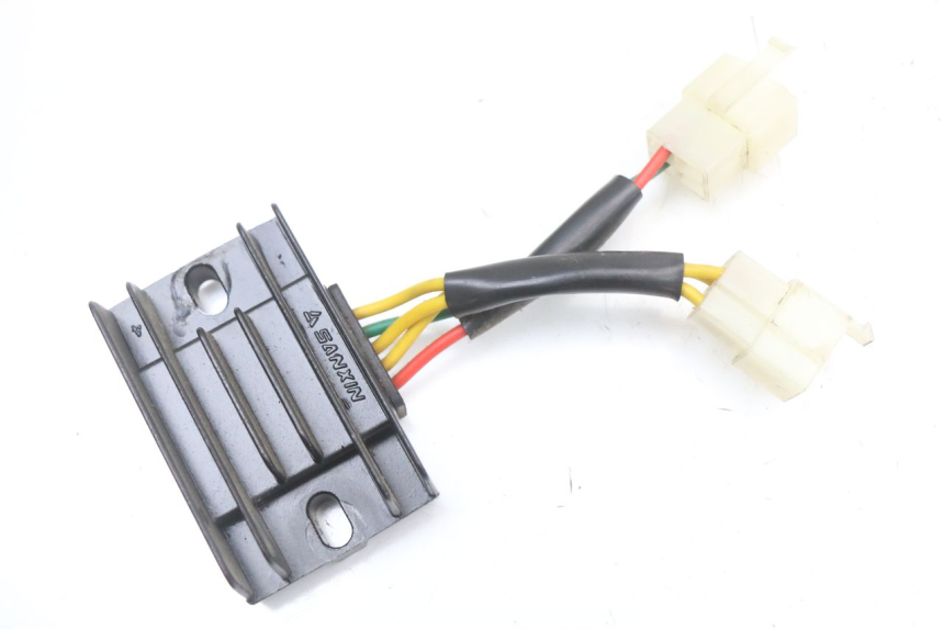 photo de CHARGING REGULATOR PEUGEOT KISBEE 4T 50 (2018 - 2022)