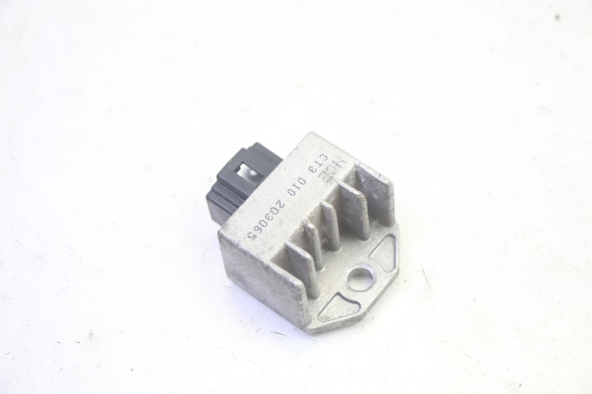 photo de CHARGING REGULATOR PEUGEOT KISBEE 4T 50 (2010 - 2017) - Main view