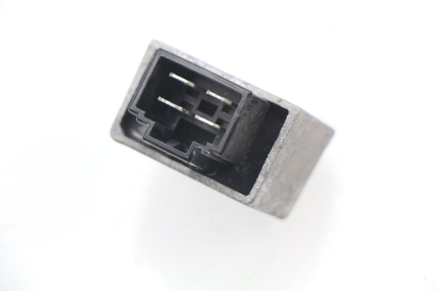 photo de REGULATOR PEUGEOT LUDIX ONE 50 (2005 - 2008)