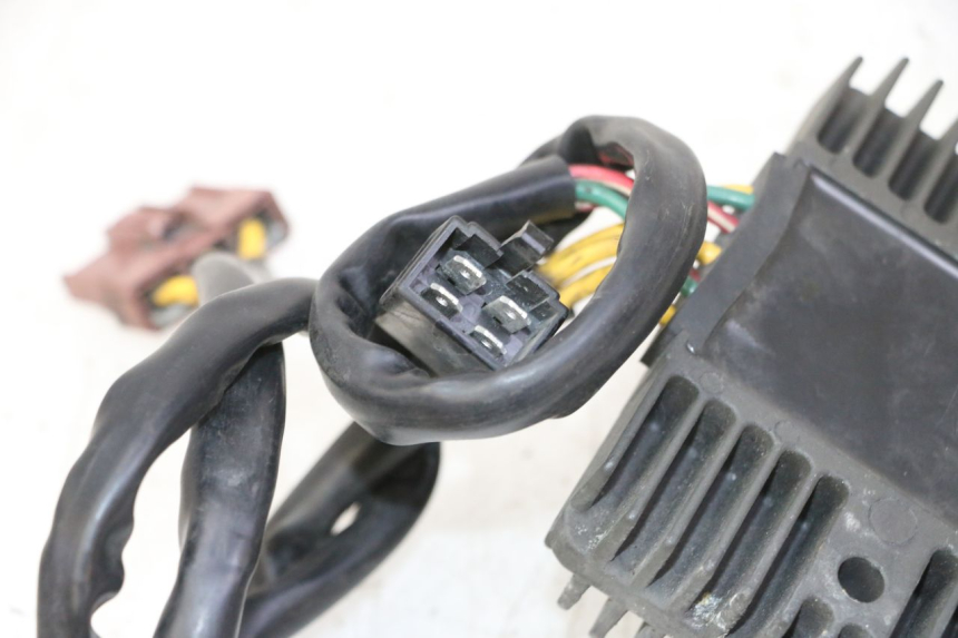 photo de CHARGING REGULATOR PIAGGIO MP3 LT 400 (2007 - 2012)