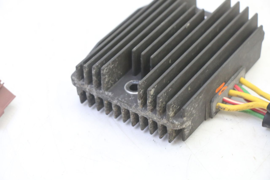 photo de CHARGING REGULATOR PIAGGIO MP3 RL 250 (2007 - 2010)