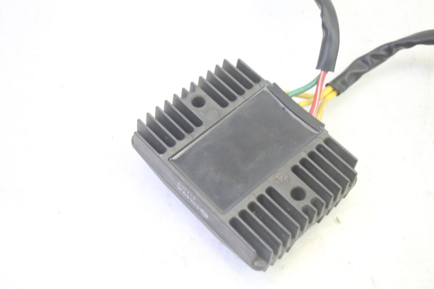 photo de REGULATOR PIAGGIO MP3 500 (2016 - 2018) - Product overview