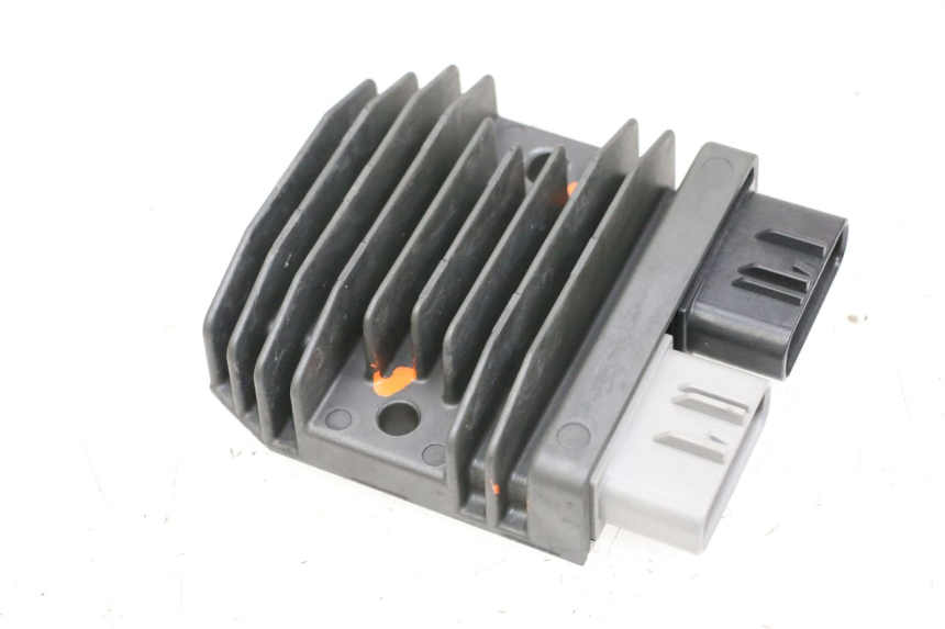 photo de REGULATOR YAMAHA MT-07 MT07 ABS 700 (2018 - 2020) - Technical close-up