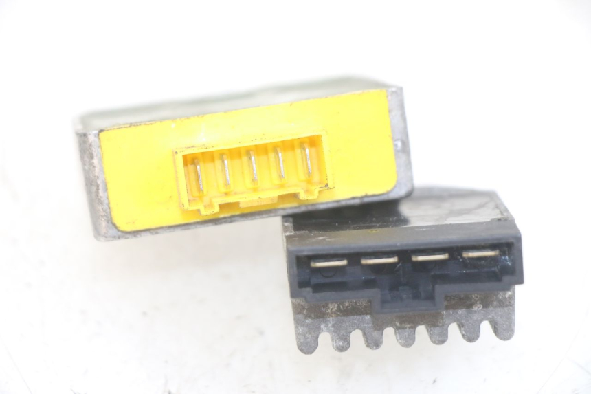 photo de CHARGING REGULATOR PIAGGIO NEW TYPHOON 50 (2018 - 2021)
