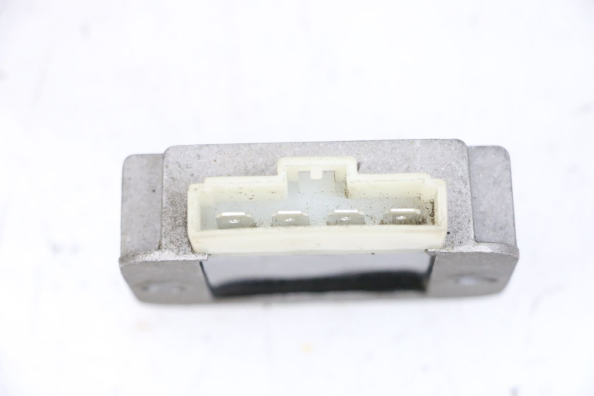 photo de CHARGING REGULATOR JM MOTORS OLDIES 4T 50 (2010 - 2020) - Zoom on usage condition