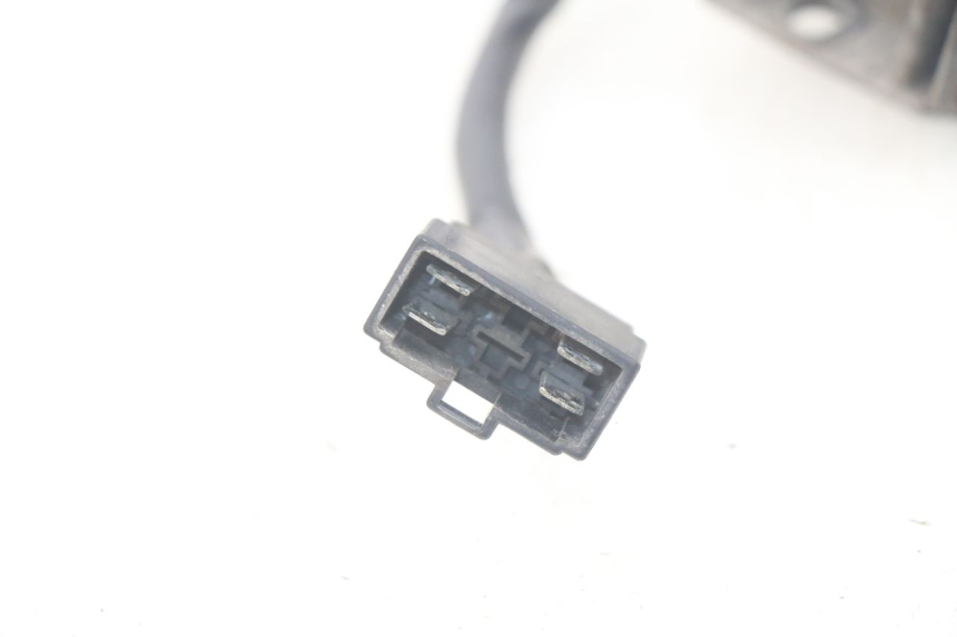 photo de CHARGING REGULATOR SYM ORBIT III 3 4T 50 (2018 - 2021) - Alternative perspective