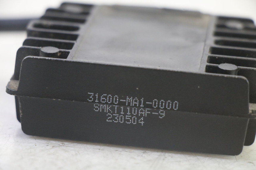 photo de REGULATOR SYM ORBIT III 3 4T 50 (2021 - 2025) - Technical close-up