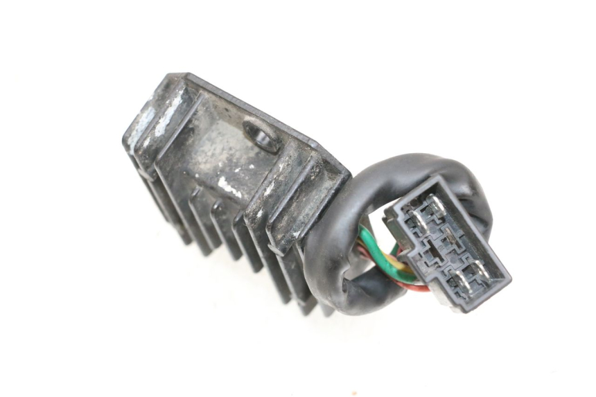 photo de CHARGING REGULATOR SYM ORBIT III 3 4T 50 (2018 - 2021) - Zoom on usage condition