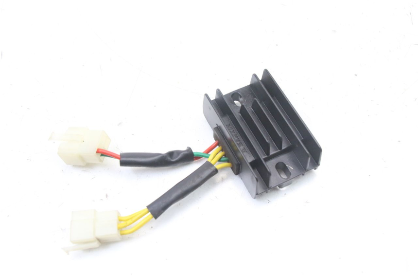 photo de CHARGING REGULATOR PEUGEOT KISBEE 4T 50 (2018 - 2022)