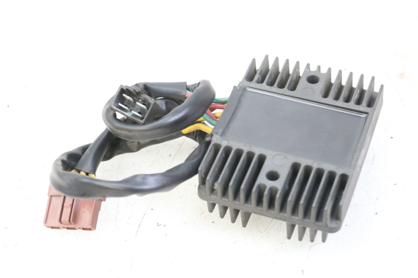 photo de REGULATOR PEUGEOT SATELIS 125 (2013 - 2018)