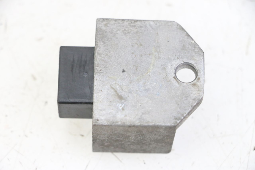 photo de CHARGING REGULATOR PEUGEOT TWEET 4T 50 (2014 - 2019)