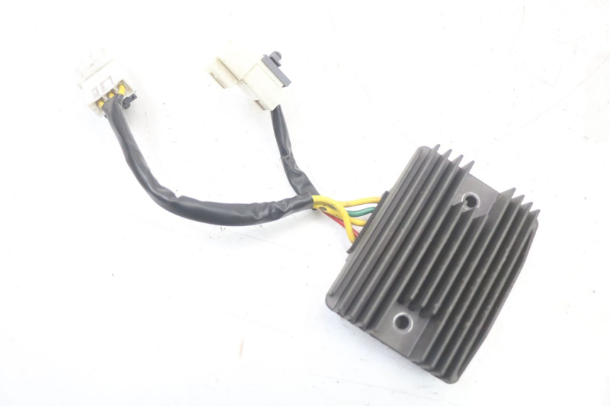 photo de REGULATOR PIAGGIO MP3 HPE 350 (2018 - 2020)