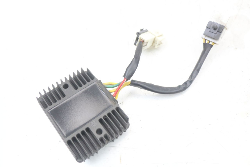 photo de REGULATOR PIAGGIO MP3 HPE 350 (2018 - 2020)