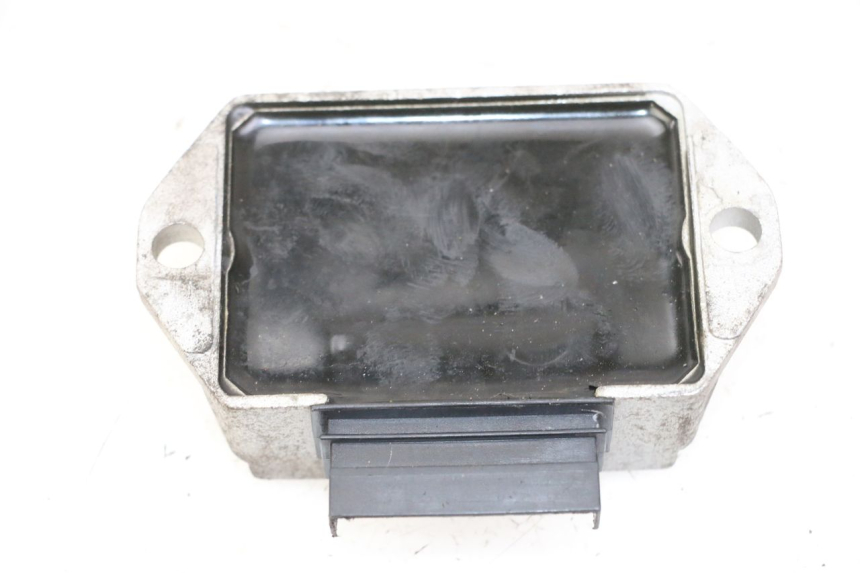 photo de CHARGING REGULATOR PIAGGIO VESPA S 2T 50 (2007 - 2014)