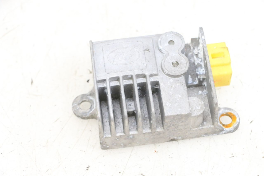 photo de REGULATOR EFUN PUSA 1 - Zoom on usage condition