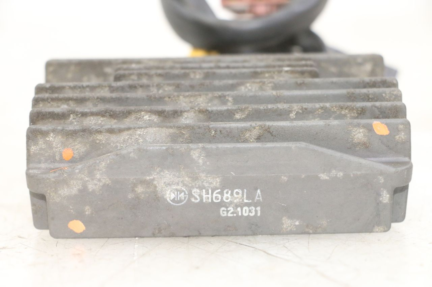 photo de REGULATOR PEUGEOT SATELIS 125 (2013 - 2018)