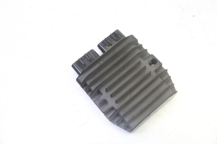 photo de REGULATOR PEUGEOT SATELIS 125 (2013 - 2018)