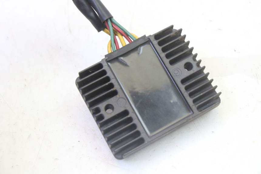 photo de REGULATOR PEUGEOT SATELIS 125 (2013 - 2018)