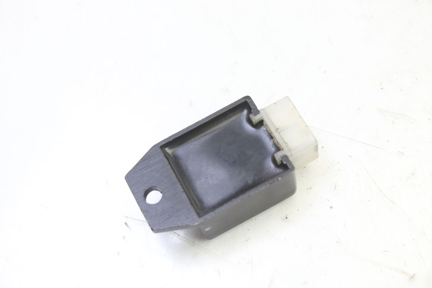 photo de REGULATOR CHARGE PEUGEOT SPEEDAKE 50 (1995 - 1997)