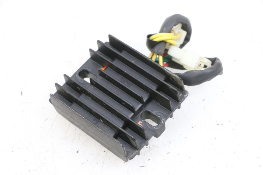 photo de REGULATOR PEUGEOT SPEEDFIGHT 4 4T EFI 50 (2021 - 2025) - Main view