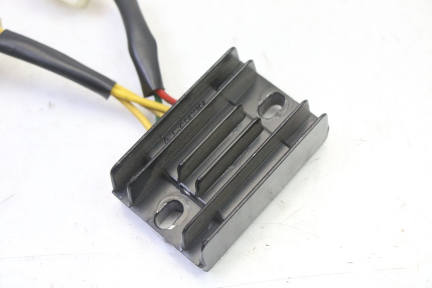 photo de REGULATOR PEUGEOT STREETZONE I 2T 50 (2018 - 2020)