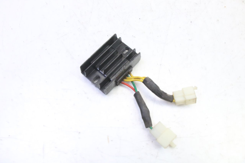 photo de REGULATOR PEUGEOT STREETZONE I NAKED 2T 50 (2018 - 2020)