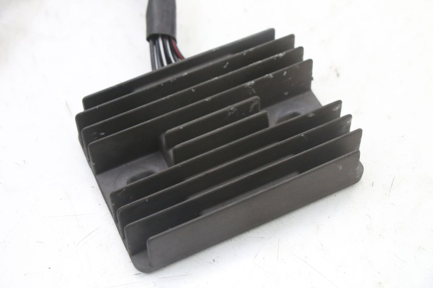 photo de REGULATOR SUZUKI GSX F GSXF 650 (2007 - 2015)