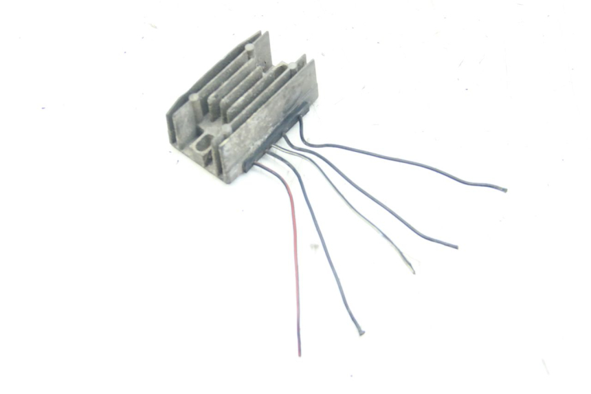 photo de CHARGING REGULATOR SUZUKI UH BURGMAN 125 (2002 - 2006)