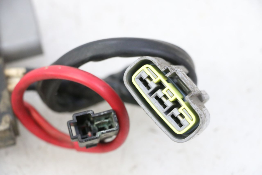 photo de CHARGING REGULATOR YAMAHA TDM ABS 900 (2002 - 2014)