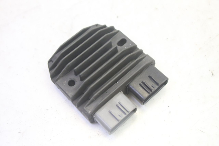 photo de REGULATOR YAMAHA TDM ABS 900 (2002 - 2014) - Checked used part
