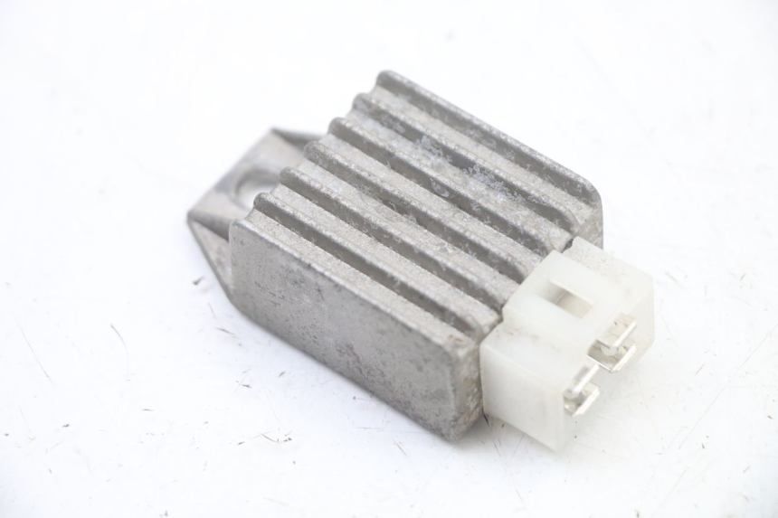 photo de REGULATOR TNT MOTOR ROMA 10' 2T 50 (2011 - 2018)