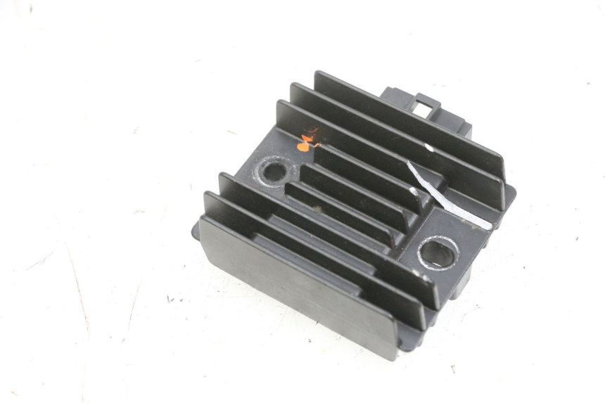 photo de REGULATOR YAMAHA TRICITY 300 (2020 - 2024) - Product overview