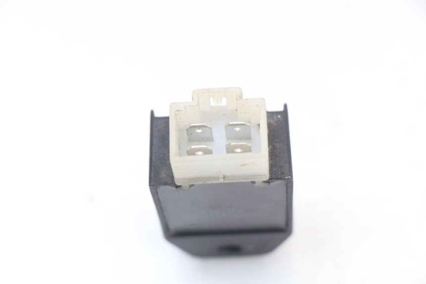 photo de CHARGING REGULATOR BEELINE VELOCE 4T 50 (2011 - 2020)