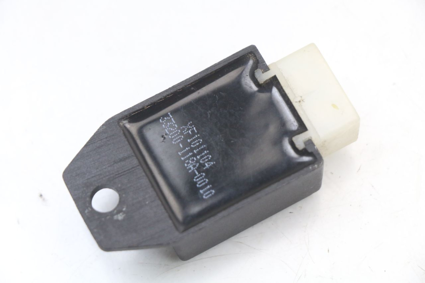 photo de CHARGING REGULATOR BEELINE VELOCE 4T 50 (2011 - 2020)