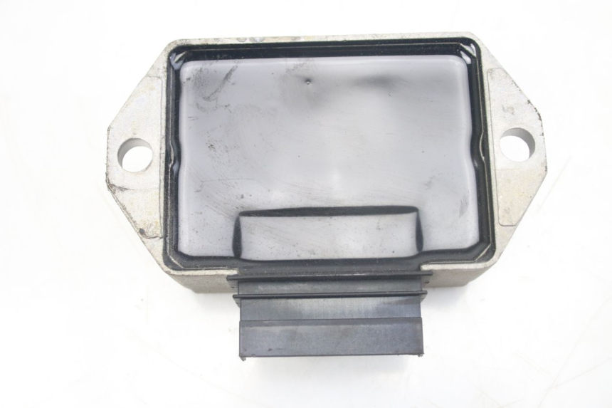 photo de CHARGING REGULATOR PIAGGIO VESPA S 2T 50 (2007 - 2014)