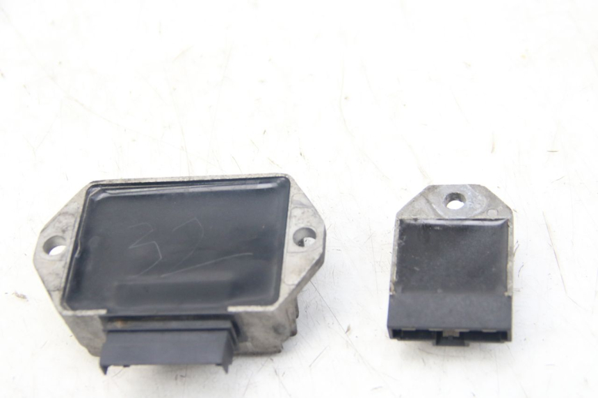 photo de CHARGING REGULATOR PIAGGIO VESPA SPRINT 2T 50 (2014 - 2018)