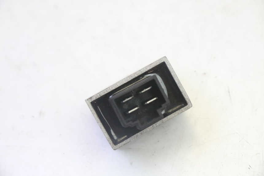 photo de CHARGING REGULATOR PEUGEOT VIVACITY NEW 4T 50 (2008 - 2017)