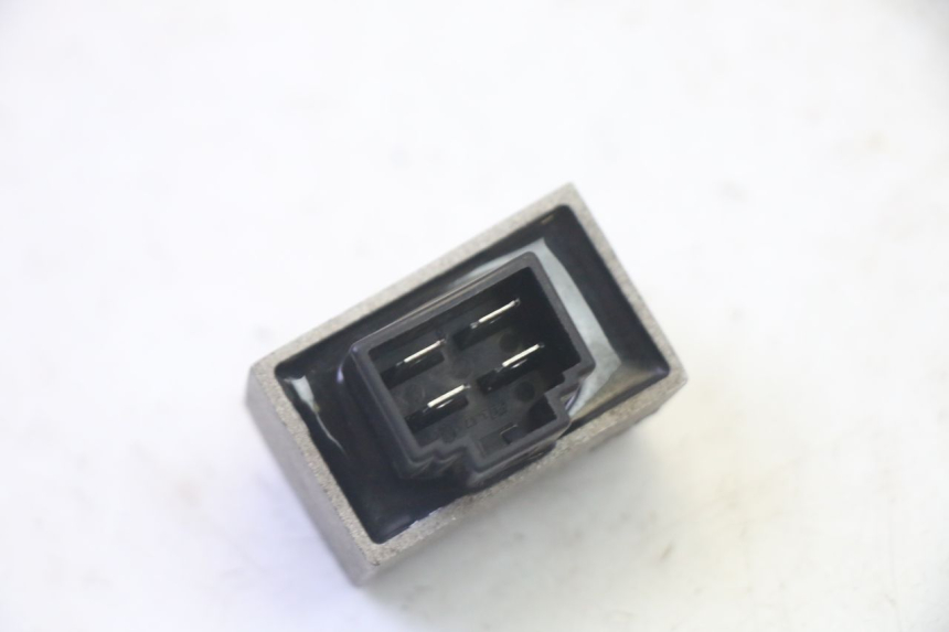 photo de CHARGING REGULATOR PEUGEOT VIVACITY NEW 4T 50 (2008 - 2017)