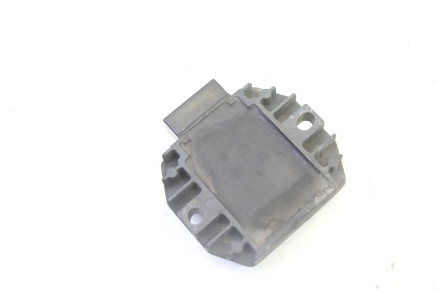 photo de CHARGING REGULATOR YAMAHA X-MAX XMAX 125 (2010 - 2014)