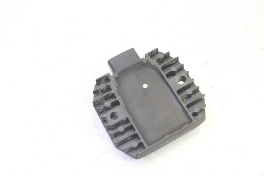 photo de CHARGING REGULATOR YAMAHA X-MAX XMAX 250 (2006 - 2009)
