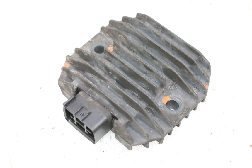 photo de CHARGING REGULATOR YAMAHA XMAX X-MAX 125 (2006 - 2009) - Main view