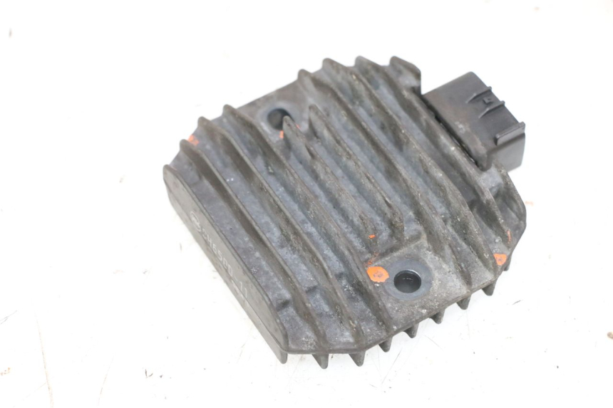 photo de CHARGING REGULATOR YAMAHA XMAX X-MAX 125 (2006 - 2009) - Alternative perspective