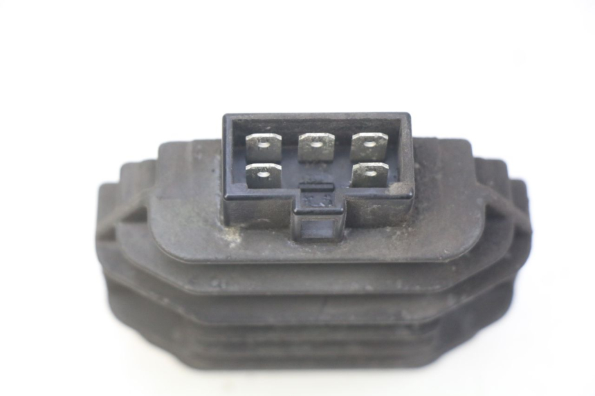 photo de CHARGING REGULATOR PIAGGIO XEVO - X EVO 125 (2007 - 2016)