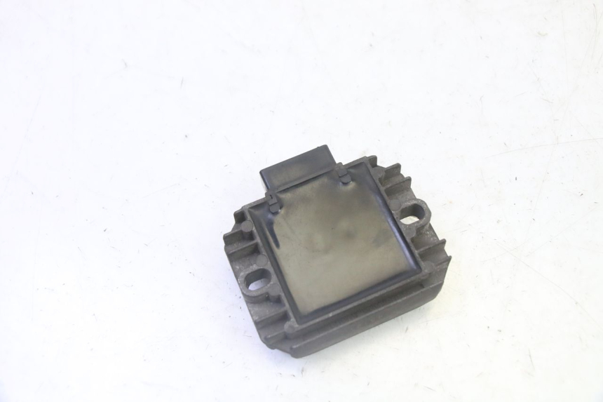 photo de CHARGING REGULATOR PIAGGIO XEVO - X EVO 125 (2007 - 2016)