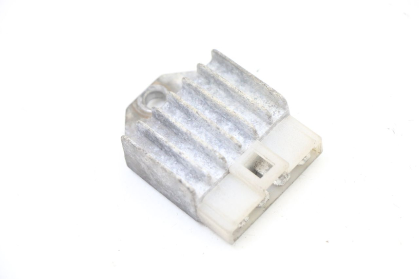 photo de REGULATOR YAMAHA BW'S NG NEXT GENERATION 50 (1996 - 2003)